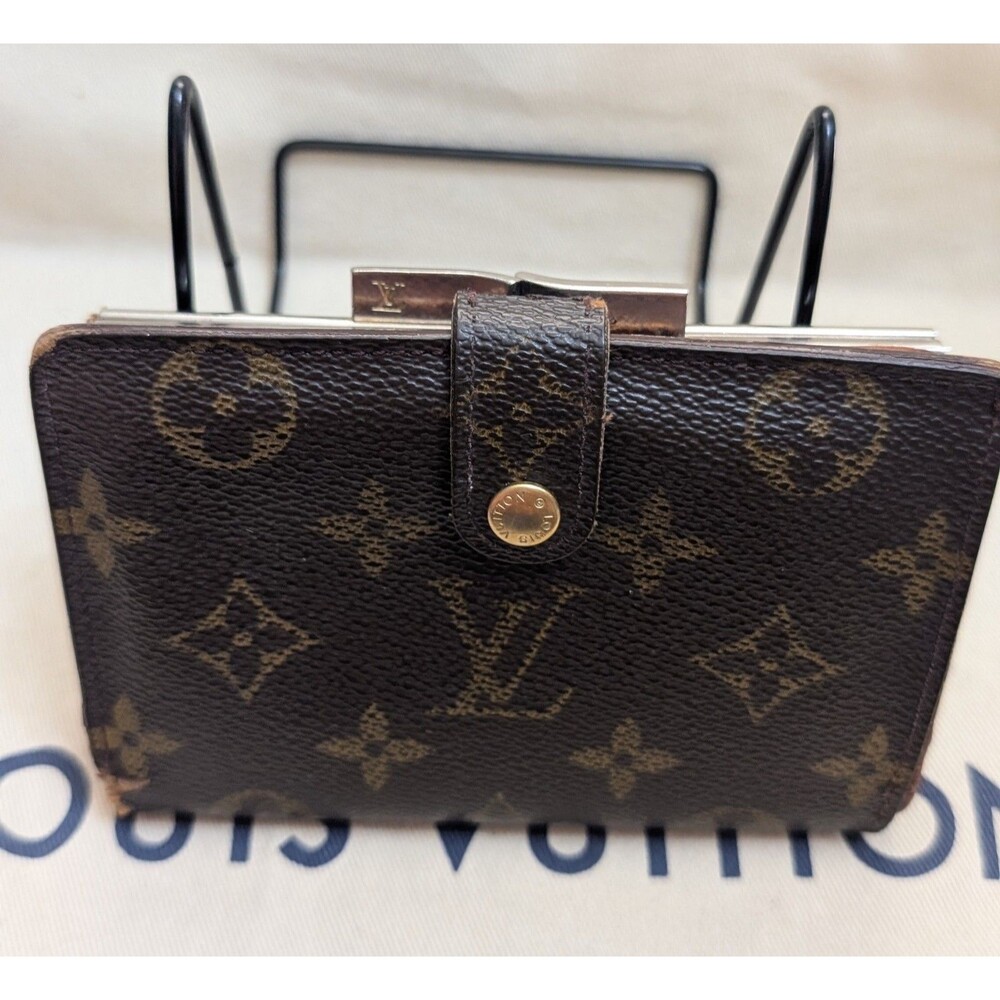 Louis Vuitton Monogram Kiss-Lock Bifold Wallet Vintage Made in USA S01901 - Picture 2 of 9